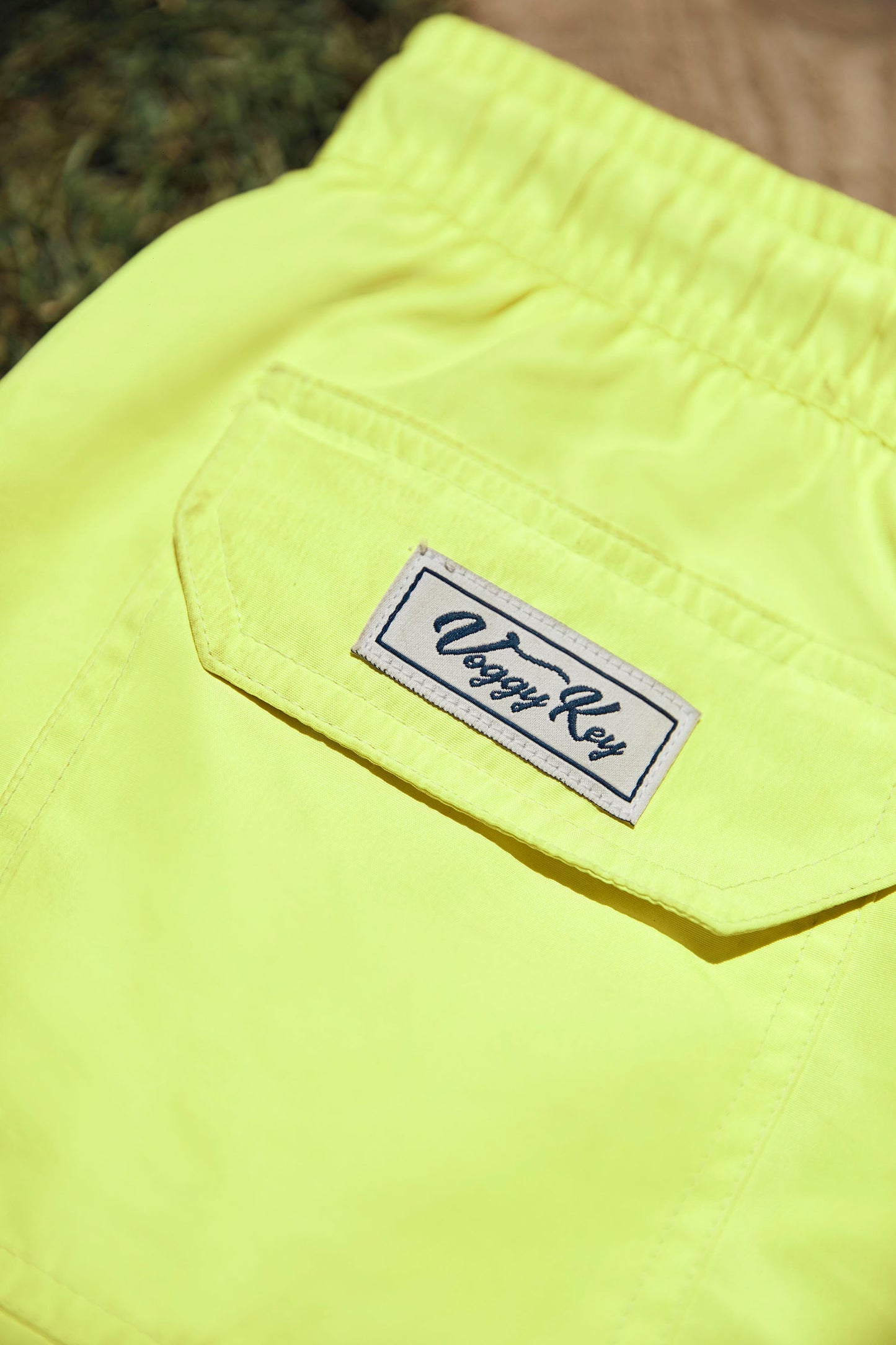 BUMBLEBEE SHORT